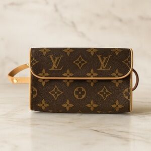 Louis Vuitton Pochette Florentine Belt Bag